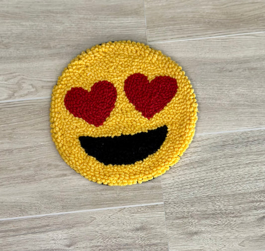 Heart Eyes Mug Rug