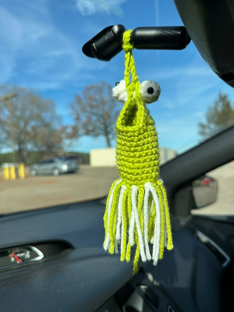 Hanging Alien